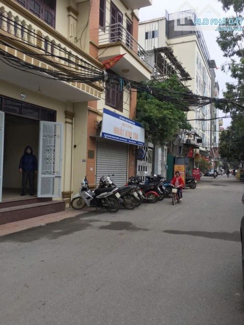 Cho thuê cửa hàng 30m2, tầng 1, ô tô đỗ cửa mặt đường số 34 nhân mỹ, mỹ đình 1 Cho thuê cửa hàng 30m2, tầng 1, ô tô đỗ cửa mặt đường số 34 nhân mỹ, mỹ đình 1
