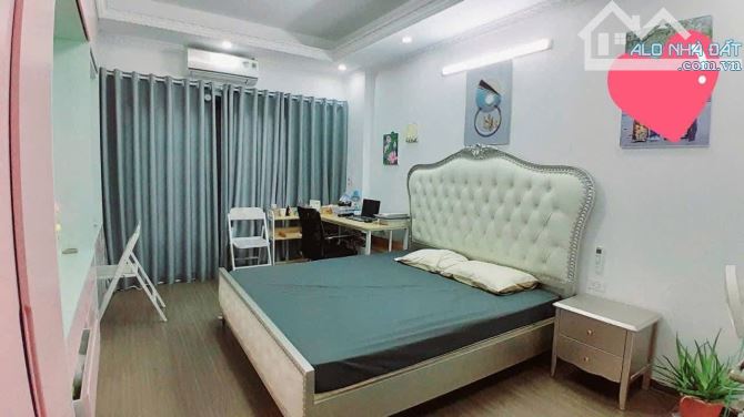 SIÊU PHẨM LÔ GÓC CẦU GIẤY – 6 TẦNG THANG MÁY - 45m2 – NỘI THẤT XỊN – 13.8 TỶ - 1