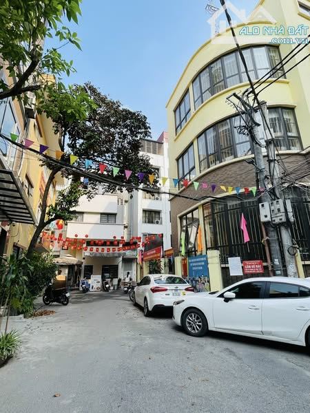 TÒA CĂN HỘ VÕNG THỊ GẦN HỒ TÂY, 98m 8T, MT 5.3M, 11P CAO CẤP CHO THUÊ 110TR/TH, GIÁ 28 TỶ - 1