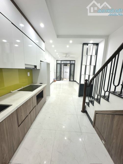 🏣 HIẾM, XÂY ĐỘC LẬP. CÁCH Ô TÔ 70M, NGÕ RỘNG THOÁNG, TIỆN ÍCH BẠT NGÀN... - 1