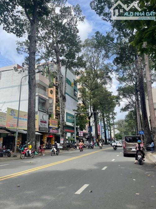 Bán nhanh Mặt Tiền số 135 Nguyễn Chí Thanh , Quận 5 ( 4x 22m) Giá: 26 Tỷ. - 1
