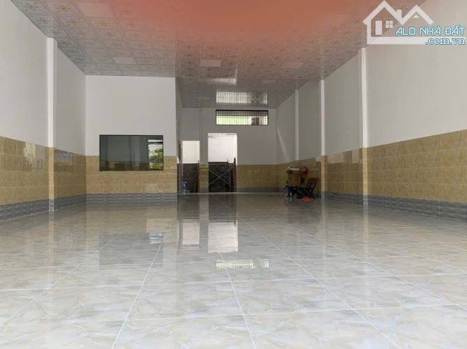 Bán nhà mặt tiền 8x23m giá 9,9 tỷ Đường Xuân Thới Thượng - 1