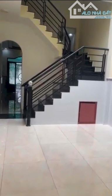 🚋NHÀ MẶT TIỀN TRUNG MỸ TÂY ~ 100m2 - 2 TẦNG - NGAY TRUNG TÂM TIỆN ÍCH - NỞ HẬU TÀI LỘC - - 1