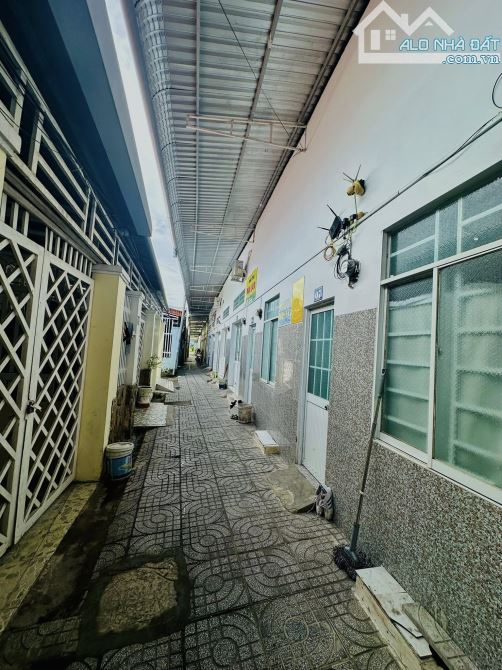 Ngộp bán gấp dãy trọ 10P Gần KCN Tây Bắc , Trung Lập Hạ , Củ Chi 224m2 SHR giá 1 tỉ 100tr - 1