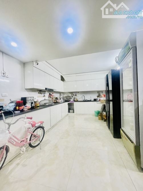QUAN THỔ 1 - ĐỐNG ĐA -DT 44M2-NGÕ Ô TÔ TRÁNH-LÔ GÓC-NỞ HẬU - GIÁ CHỈ 16.2 TỶ - 1
