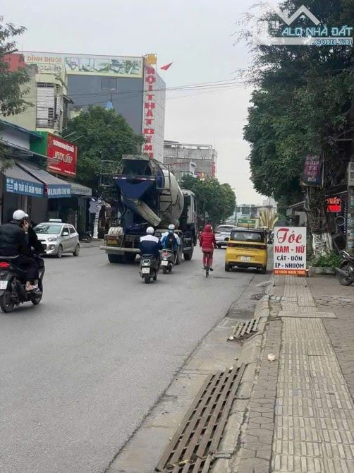 Mặt đường Trần Nhân Tông (gần Quán Trữ) - 111,5m2 - ngang 4,2m - 2 tầng - giá tốt 7,5 tỷ - 1