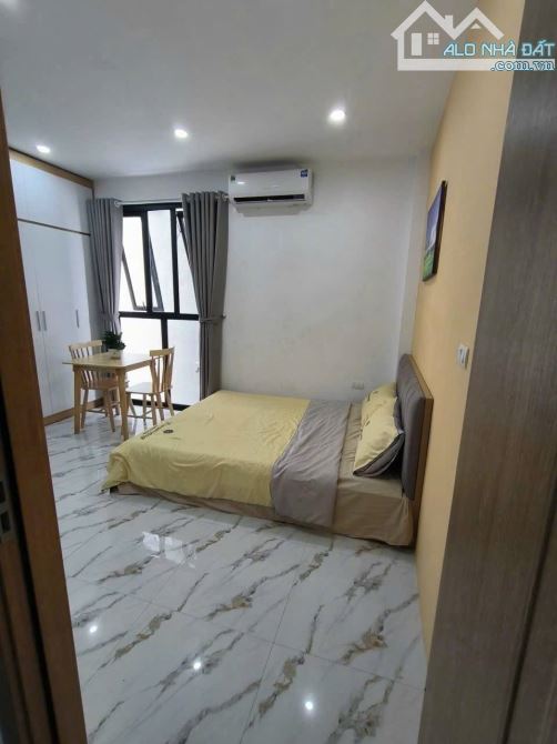 CẦN BÁN NHÀ ĐẸP HÀNG CHUỐI 22m² – 5 TẦNG – GẦN HỒ HOÀN KIẾM – GIÁ 5,8 TỶ - 1