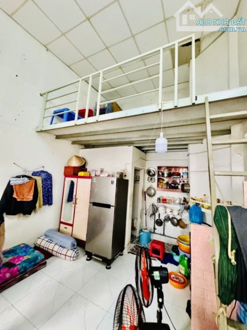 Bán nhà đường Phạm Thế Hiển, Q8. DT 185m2, 2 tầng, 8PN, 8WC. Sổ đỏ chính chủ, giá 6.499 - 1
