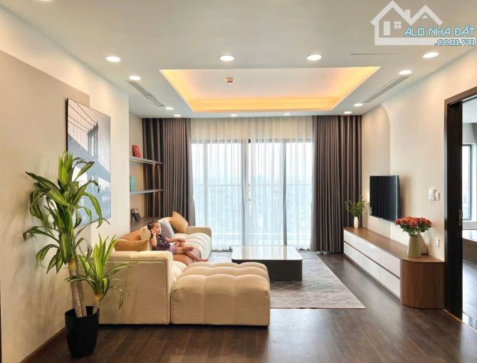 Căn Góc 127m² - 3PN, Nội Thất Đẹp Ở Ngay, BC Đông Nam – BIG Tower Phạm Hùng - 1