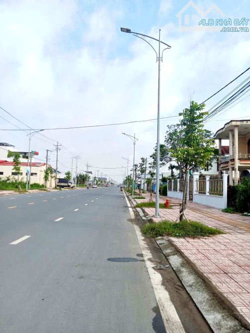 E cần chuyển nhượng lại khu đất như hình quý khách hàng có nhu cầu liên hệ e thành - 1