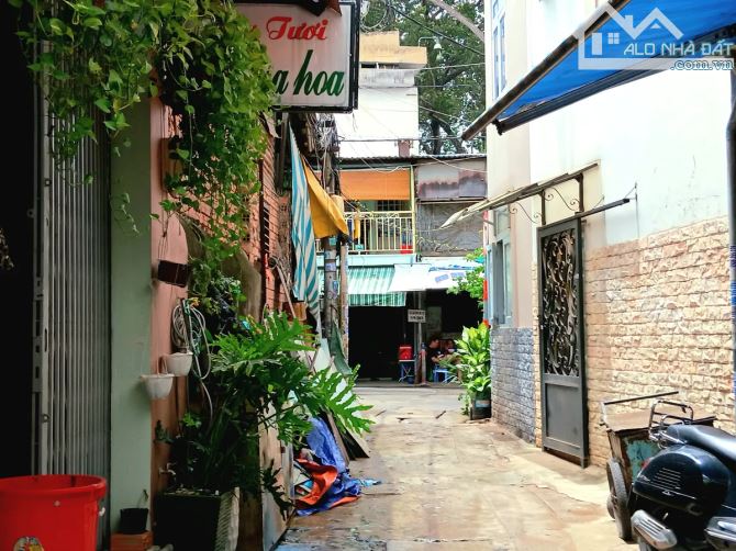 🏡 BÁN GẤP NHÀ TRẦN BÌNH TRỌNG Q.10 – NGANG KHỦNG 8M – TIỆN XÂY CHDV  – 8,6 TỶ CÒN TL! - 1