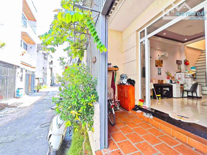 💥 GIÁ CHÀO MỚI CHỈ 3,65 TỶ – CƠ HỘI SỞ HỮU NHÀ ĐẸP KHÔNG THỂ BỎ QUA! - 1