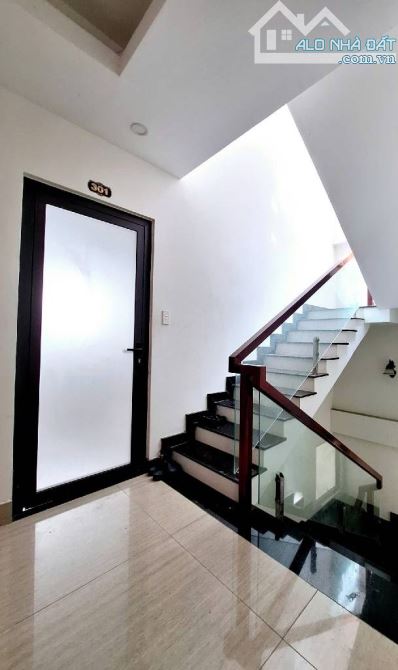 TOÀ NHÀ CC MINI PHAN VĂN HỚN, QUẬN 12, 5 TẦNG, có Hầm, DT 177m2 - 1