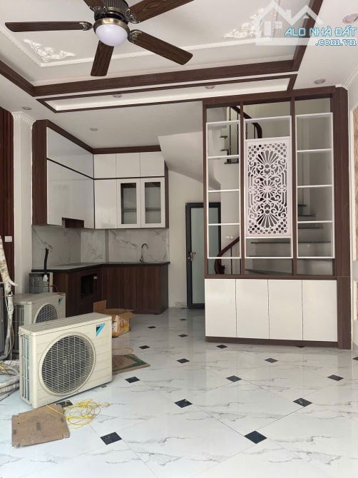 Bán nhà Đông Ngạc, Bắc Từ Liêm, 30m2, 5 tầng, giá 6 tỷ - 1