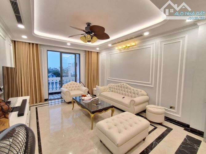 Bán nhà Sài Đồng,Long Biên 7 tầng,75m,mt4m oto tránh nhỉnh 23 tỷ - 1