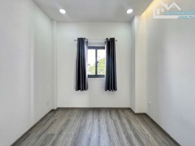 Bán nhà đường 3/2 Q11, 4x12m, 5 tầng, HXH thông, sổ A4, có thể cho người NN thuê - 8.4tỷ - 12