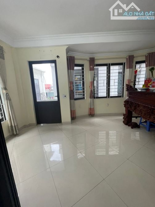 NHÀ NGUYÊN CĂN PHÚC LỢI 5 TẦNG 3 NGỦ 9TRIỆU/ THÁNG - 12
