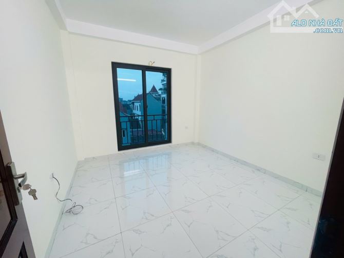 💥CHỈ 4 TỶ – NHÀ MỚI TINH 4 TẦNG – NGAY NGÃ 4 TT TRÔI QL32💥 - 2