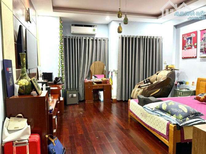 NHÀ 1 TRỆT 3 LẦU – HẺM THÔNG TRƯƠNG CÔNG ĐỊNH, P.8 FULL NỘI THẤT - 2