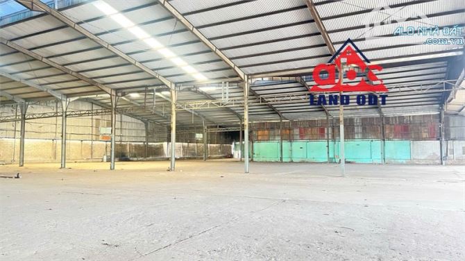 XT Bến Cát, nhà xưởng, kho bãi mặt tiền đường thuận lợi trung chuyển hàng hóa. trống kho - 2