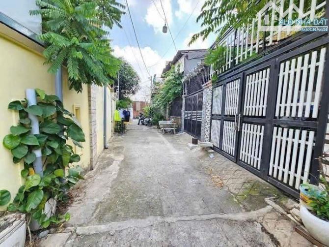 BÁN LÔ ĐẤT GẦN KDC PHÚ HÔNG THỊNH DĨ AN, GIÁ 2.65 TỈ, KHU DÂN CƯ, HẺM XE HƠI - 2
