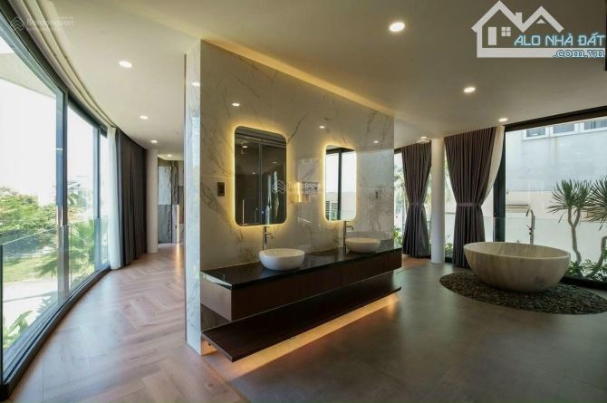 Bạn Villa thiết kế sang trọng Tú Xương Quận 3 - 2