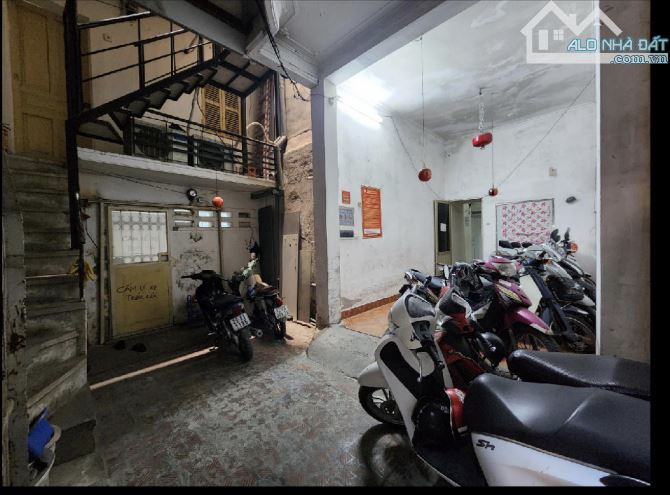 Bán nhà đường Nguyễn Trãi, Thanh Xuân, Hà Nội. 69m2, 5tầng. Cạnh Đại học Khoa học Tự nhiên - 2