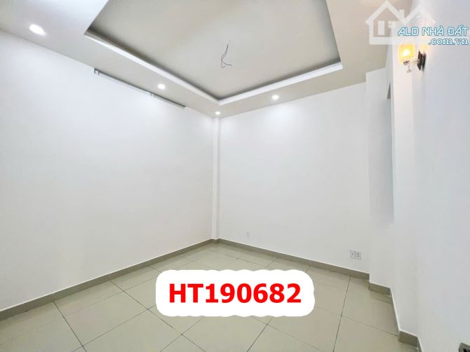 BÁN NHÀ GÓC 3 MẶT TIỀN Bình Trị Đông – 5 x 15M - 6,6 Tỷ - 2