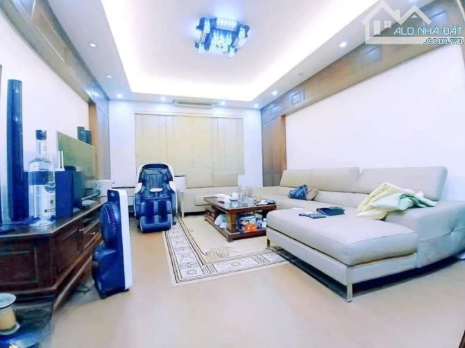 Bán nhà vỉa hè OTO TRÁNH thang máy kinh doanh Lê Quang Đạo dt 76 7t - 2
