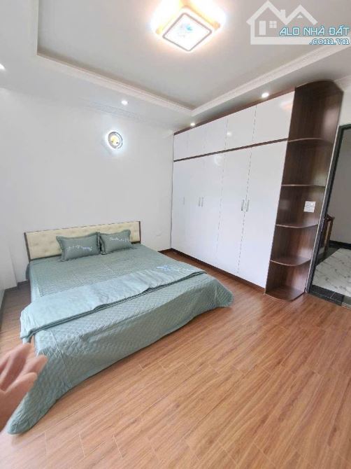 BÁN NHÀ ĐẸP LĨNH NAM GẦN Ô TÔ 50M X 5T X  GIÁ 8 TỶ. - 2