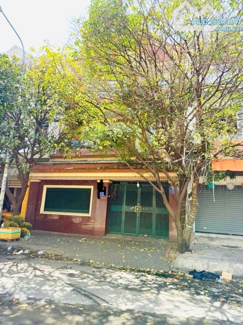 Nhà mặt tiền Miếu Nổi,Sát Phan Xích Long –Chủ cắt lỗ 3tỷ cần bán trong tuần Chỉ 270tr/m - 2