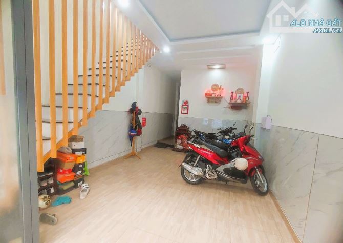 91m2 4 tầng BTCT HXH THÔNG NGUYỄN SƠN, CHDV 22 triệu/tháng, 9ty8 - 2