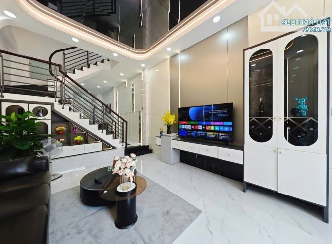 Chủ gửi: NGUYỄN THỊ KIÊU Q12_ DT: 4 x14m, trệt, 2 lầu,HXH THÔNG_ tặng FULL NỘI THẤT - 2