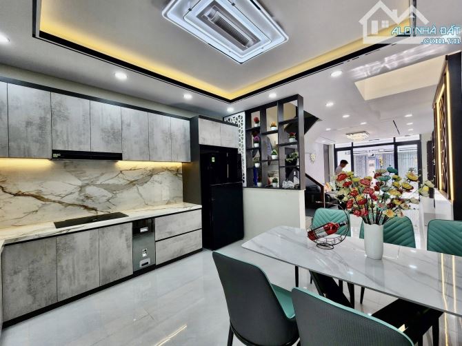 BÁN NHÀ 3 TẦNG 7,45 TỶ, 160 NGUYỄN VĂN QUỲ, Q7 - 2