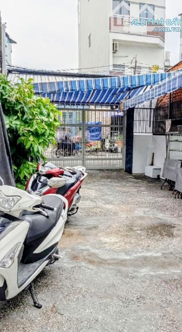 NHÀ QUÁ CỦ KỶ!CHỦ BÁN GIÁ SỈ ĐỂ ĐI VỀ MỸ Ngang HIẾM 5,2mX25m Dương Bá Trạc Q8 nhỉnh 15 tỷ - 2