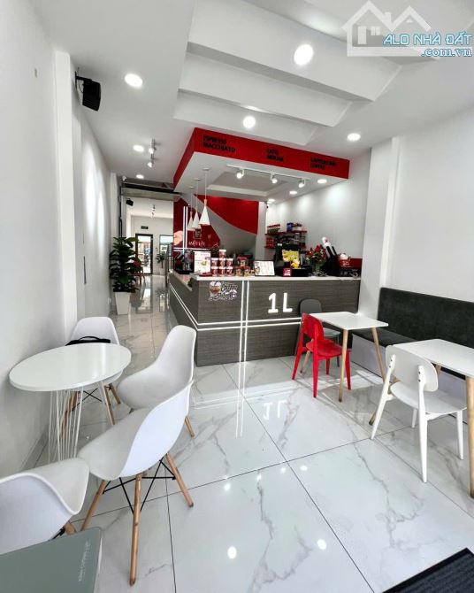 Mặt Tiền Trần Hưng Đạo, Q.5 – 64m², 5 Tầng, 2 Mặt Tiền, Kinh Doanh Siêu Đỉnh – Chỉ 30 Tỷ! - 2