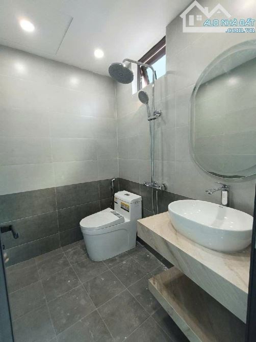 SIÊU PHẨM XUÂN ĐỈNH – 40M² x 7 TẦNG – THANG MÁY – MẶT TIỀN 7M – 150M RA PHẠM VĂN ĐỒNG – - 2