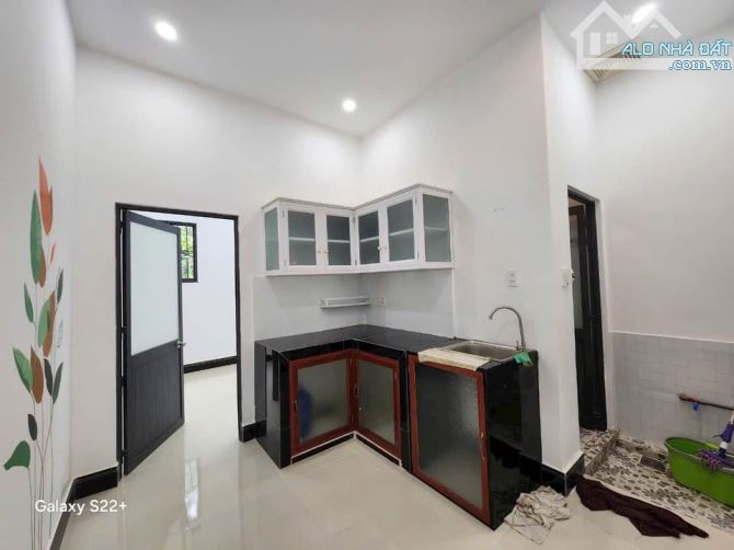 Vay Bank nhiều giờ NGỘP ! Cần bán gấp căn nhà ở Đ. Tân Hiệp 16, Hóc Môn 94m2 SHR giá 920tr - 2
