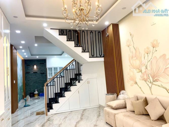 Bán nhà MTKD Ba Vân, p14, Tân Bình - 4x12m - 3 tầng - Nhà mới. Giá 12.5 tỷ tl - 2