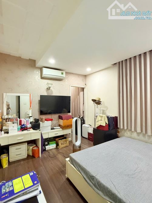 Cần cho thuê căn hộ  Sao Mai 153 Lương Nhữ Học, Phường 11, Quận 5, diện tích 91m - 2