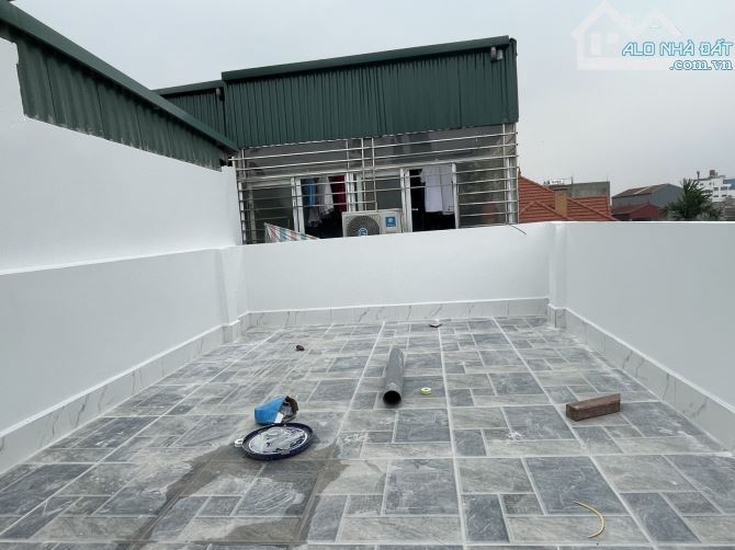 NHÀ NHỎ TIỀN , NGUYỄN KHOÁI , 31M² X 5T MỚI TINH , 3 GÁC ĐỖ CỬA , 10M RA PHỐ , 6,1 TỶ - 2