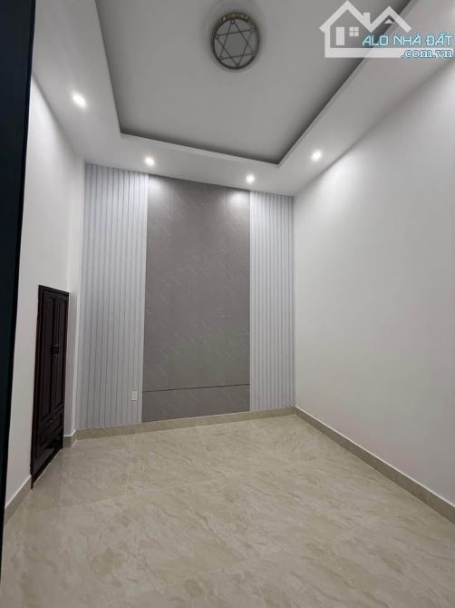🌿 Bán Nhà Mới 96%  Trung Tâm TP. Đà Lạt, 4 phòng ngủ, 4 nhà vệ sinh, Hồ Xuân Hương 1.5km - 2