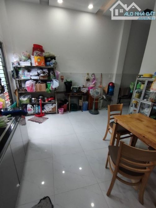 BÁN NHÀ THẠNH XUÂN 25 ( TX25) - 80M2 - HẺM 7M - KHU PHÂN LÔ NHÀ PHỐ - 2