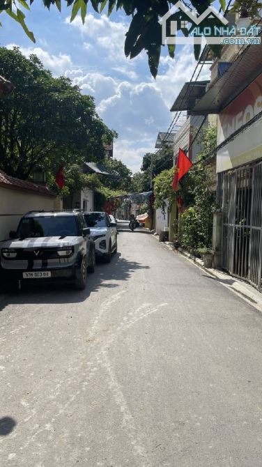 🔥🔥BÁN ĐẤT TẶNG NHÀ - OTO TRÁNH,  KINH DOANH TỐT🔥🔥 - 2