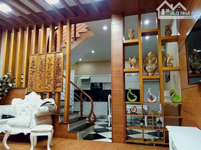 10.8 TỶ – 51m² – MAI DỊCH, CẦU GIẤY gần phố 4 tầng chắc chắn - 2