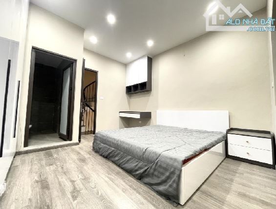 🔥 CƠ HỘI SỞ HỮU CĂN NHÀ 4 TẦNG, MT 4M ĐẸP LONG LANH 35M2 PHỐ ĐỘI CẤN, TIỆN ÍCH BẠT NGÀN, - 2