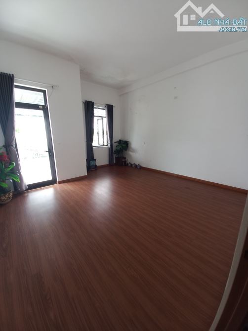 Bán nhà 3 tầng , mặt đường Nguyễn Đình Tứ, Hòa An, Cẩm Lệ. - 2