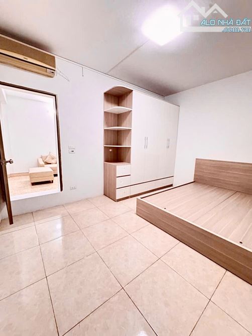 Bán nhà tập thể văn cao tt ba đình fun nội thất thoáng sáng ô tô đỗ sân - 2