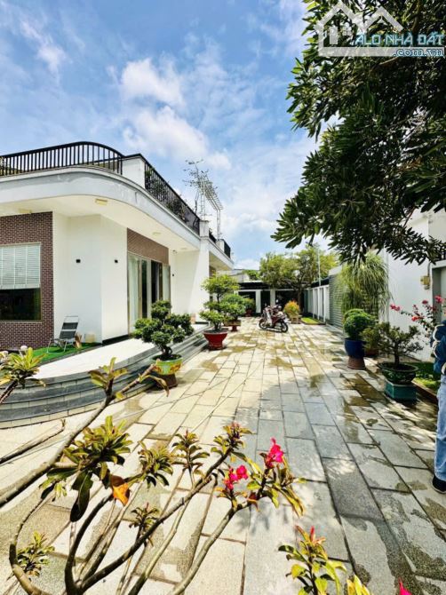 BIỆT THỰ GÓC 2MT SIÊU ĐẸP – KIẾN TRÚC SƯ XÂY Ở – NGUYỄN THỊ THẢNH, HÓC MÔN - 2