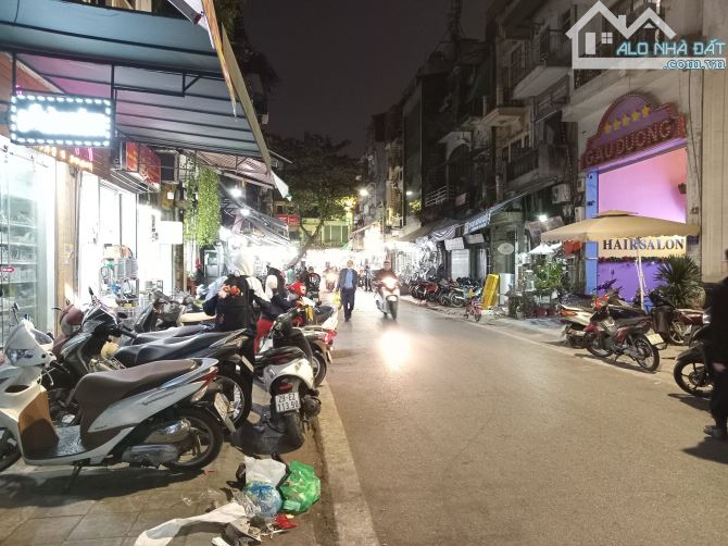 Bán nhà Mặt Phố Hàng Thiếc, DT 360m2 - MT 13.5m - Giá 170 Tỷ - Xây KS 10 Tầng Cho Thuê - 2
